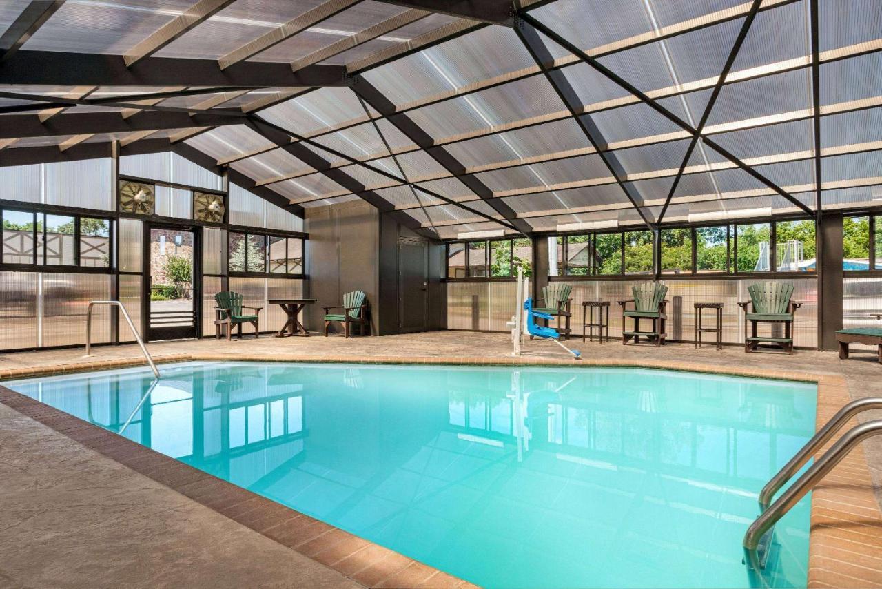 Howard Johnson By Wyndham Pigeon Forge Ngoại thất bức ảnh