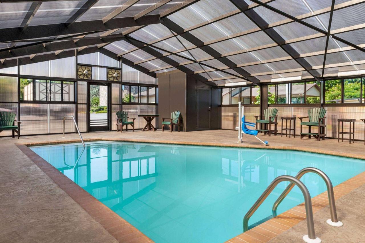 Howard Johnson By Wyndham Pigeon Forge Ngoại thất bức ảnh