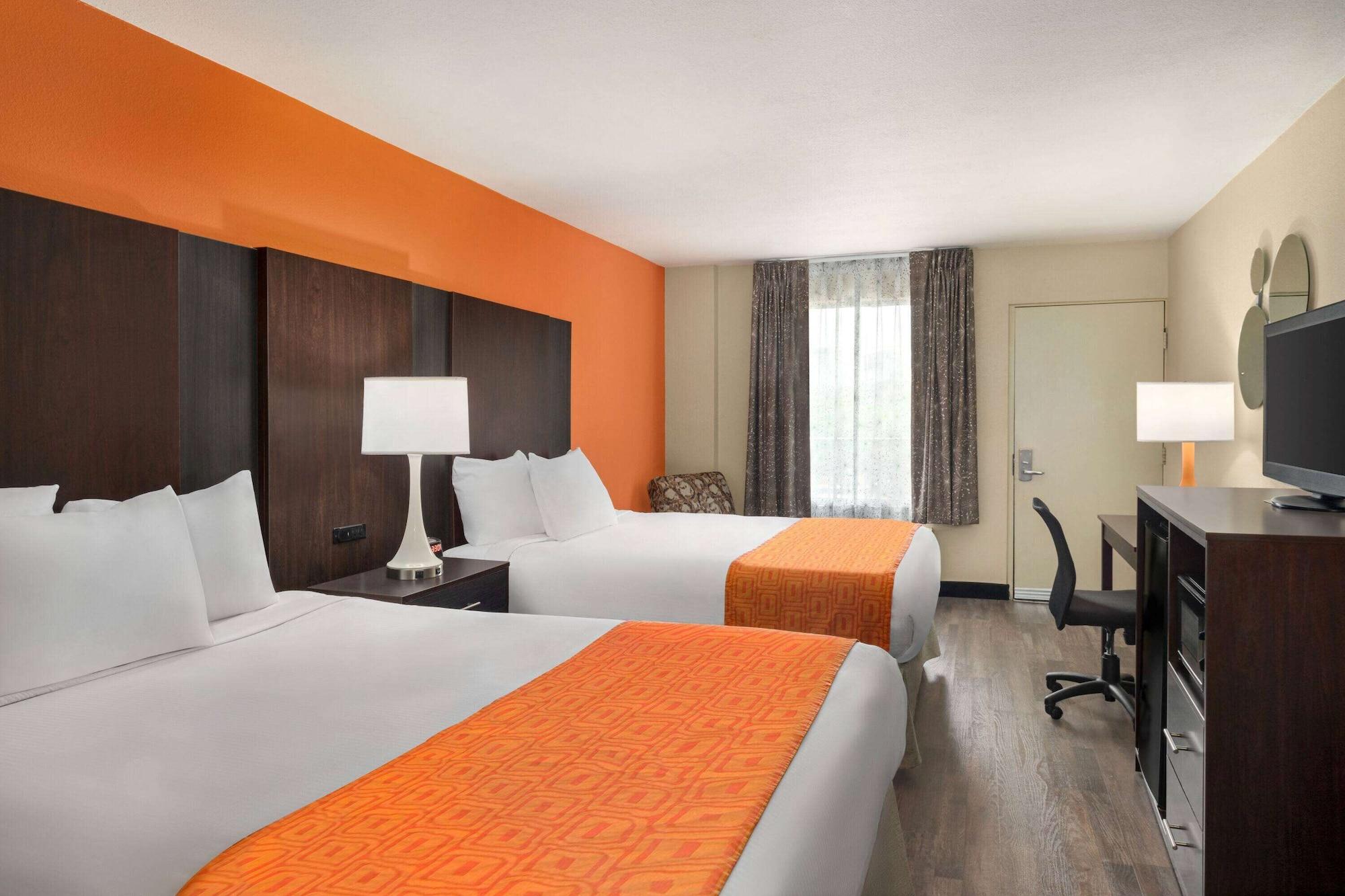 Howard Johnson By Wyndham Pigeon Forge Ngoại thất bức ảnh