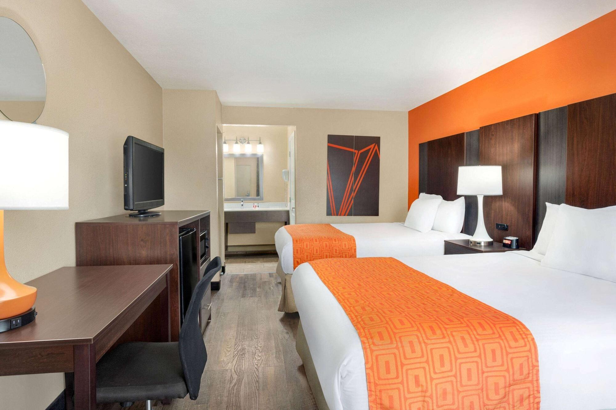 Howard Johnson By Wyndham Pigeon Forge Ngoại thất bức ảnh