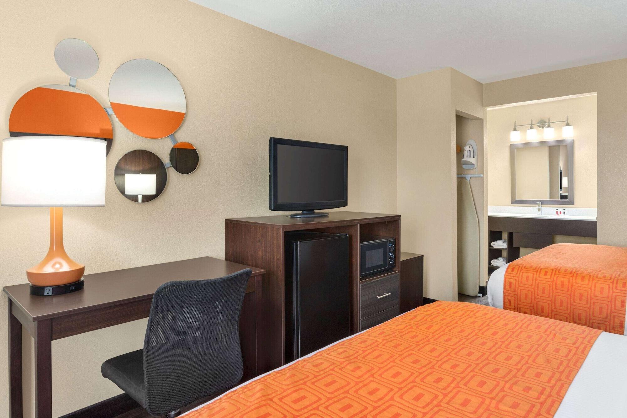 Howard Johnson By Wyndham Pigeon Forge Ngoại thất bức ảnh