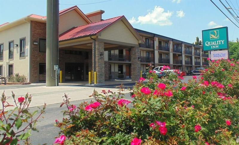 Howard Johnson By Wyndham Pigeon Forge Ngoại thất bức ảnh