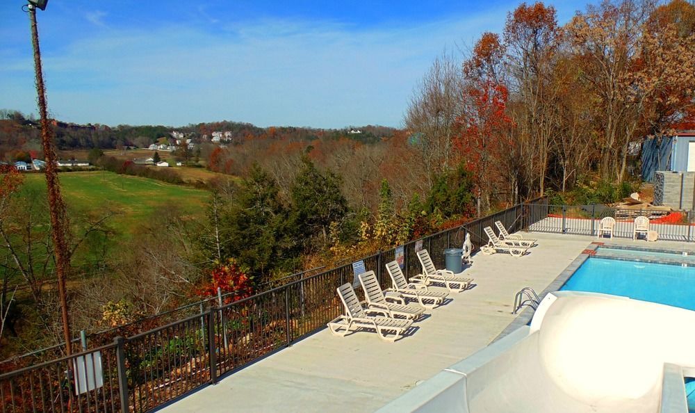 Howard Johnson By Wyndham Pigeon Forge Ngoại thất bức ảnh