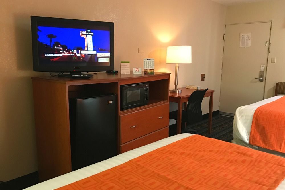 Howard Johnson By Wyndham Pigeon Forge Ngoại thất bức ảnh